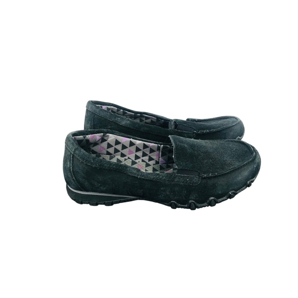 SketchersWomen's black suede loafers relaxed fit 6
